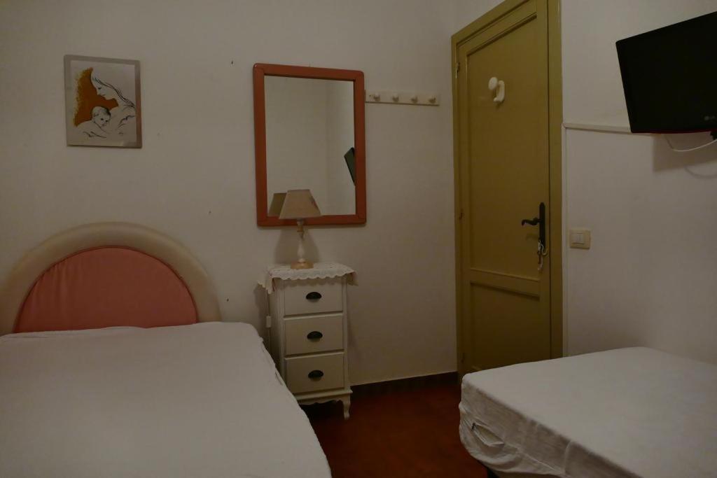 Pm 5 Via Sicilia Guest House Alghero Exteriér fotografie